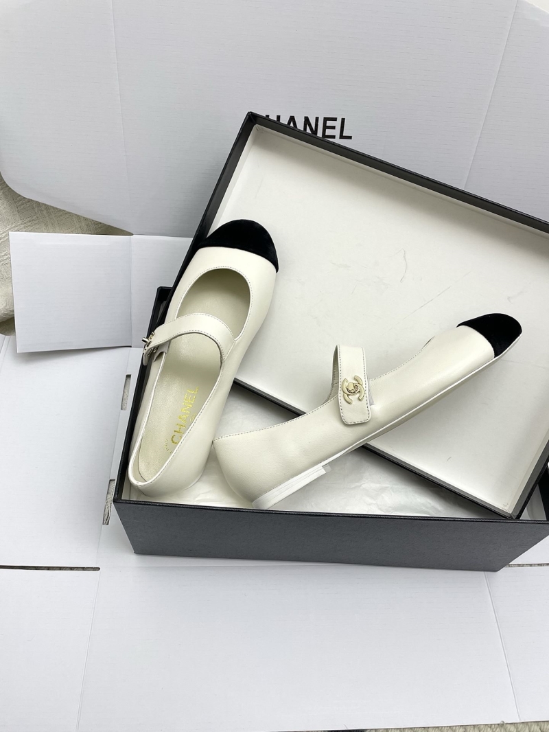 Ch**el flat shoes